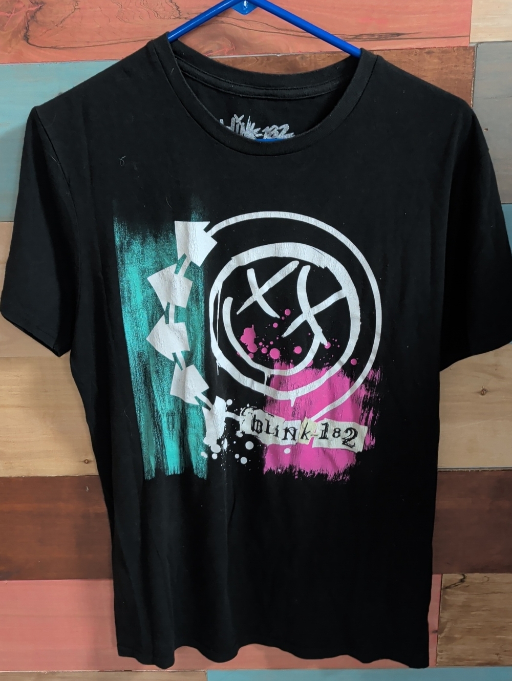 blink-182 Black Short-Sleeve Graphic Tee with Teal & Pink Accents